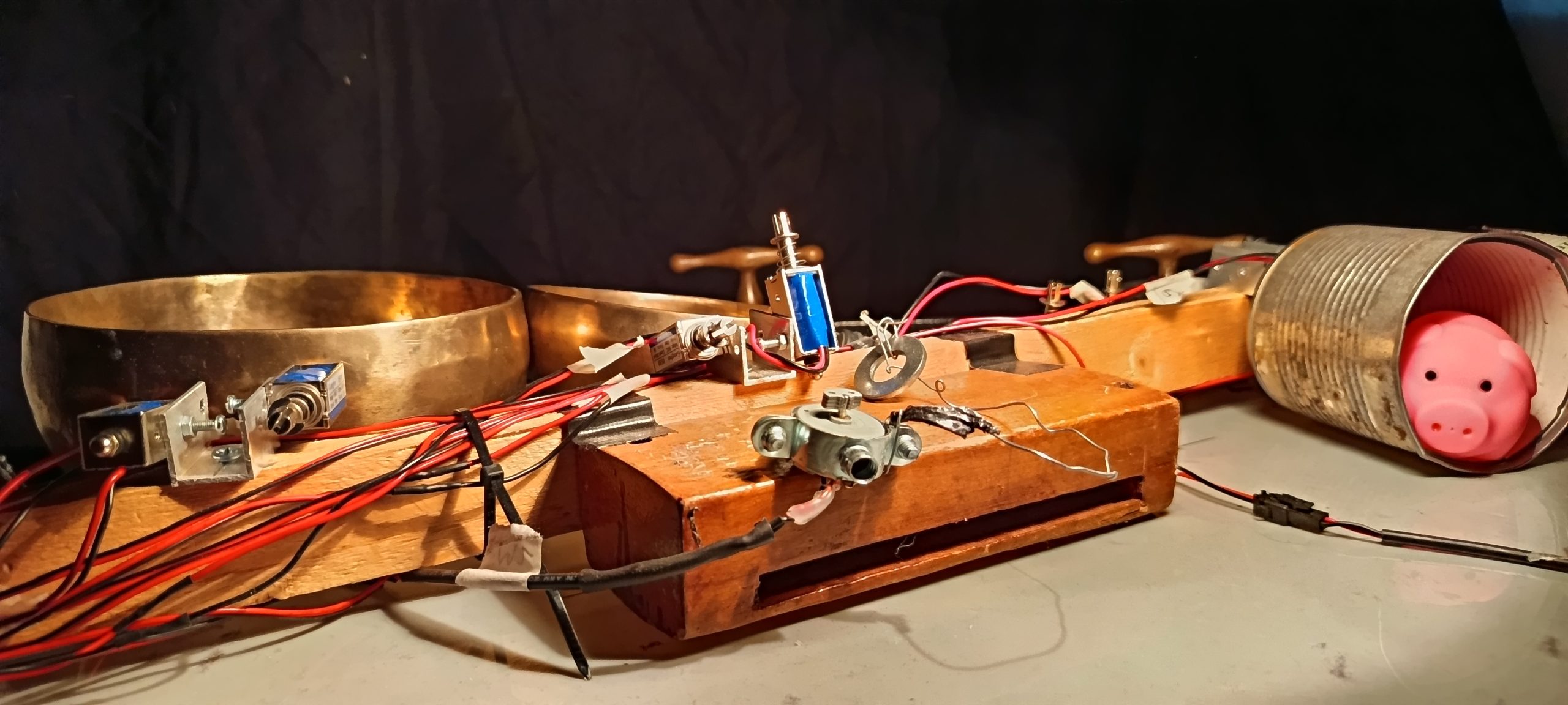 Moteurs vibrants et solénoïdes du dispositif Erreur 404